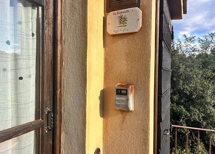 2bed-restored Farmhouse-san Gimignano-pool דירה סן ג'ימיניאנו